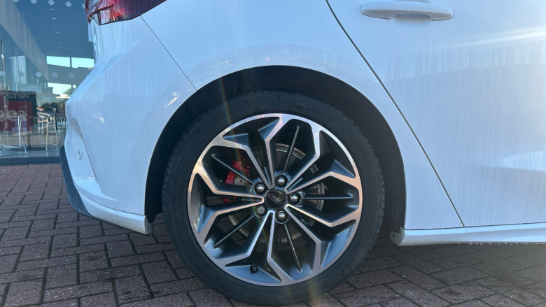 Ford Focus 1.0 EcoBoost ST-Line Vignale 5dr Petrol Hatchback